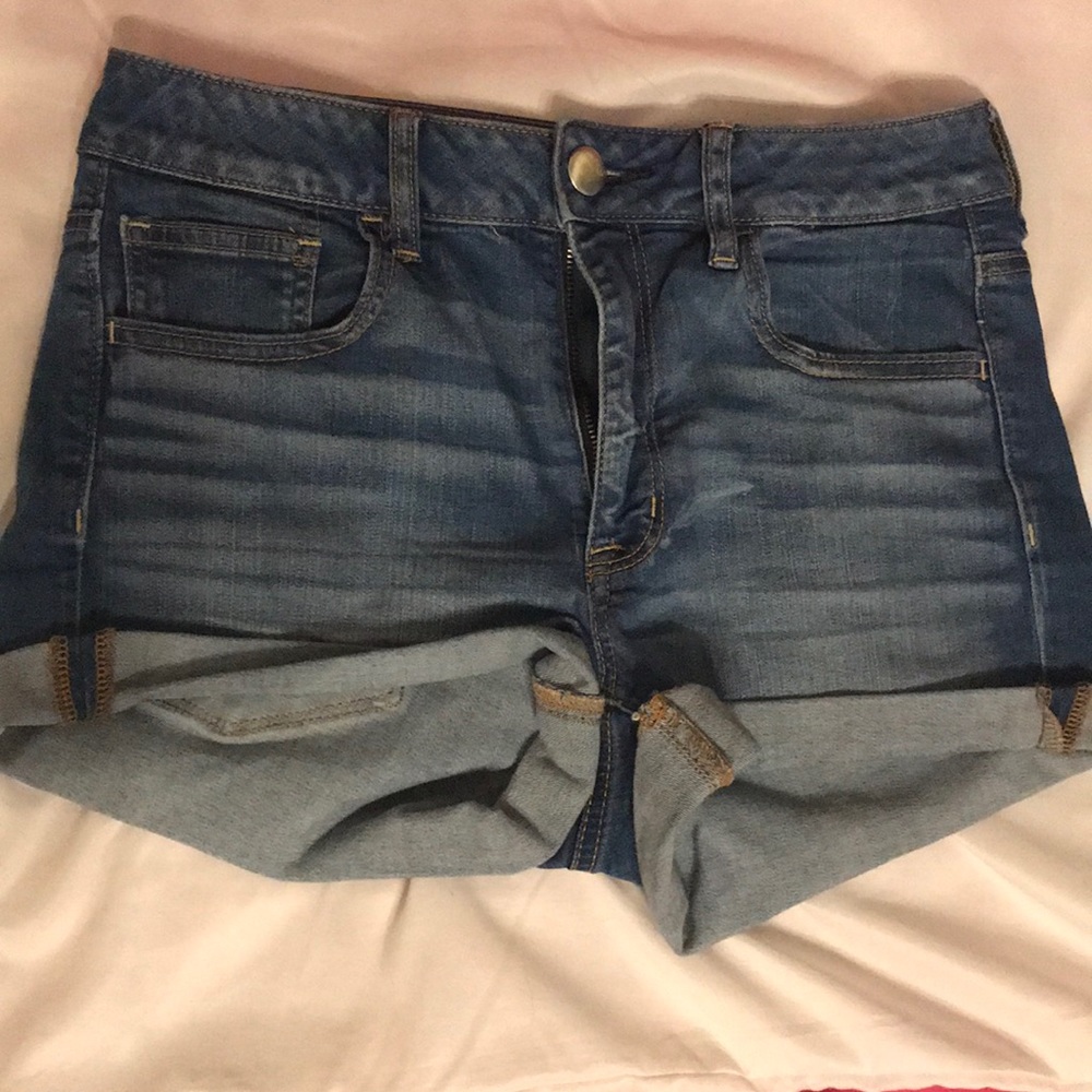 American Eagle Hi-rise Shortie